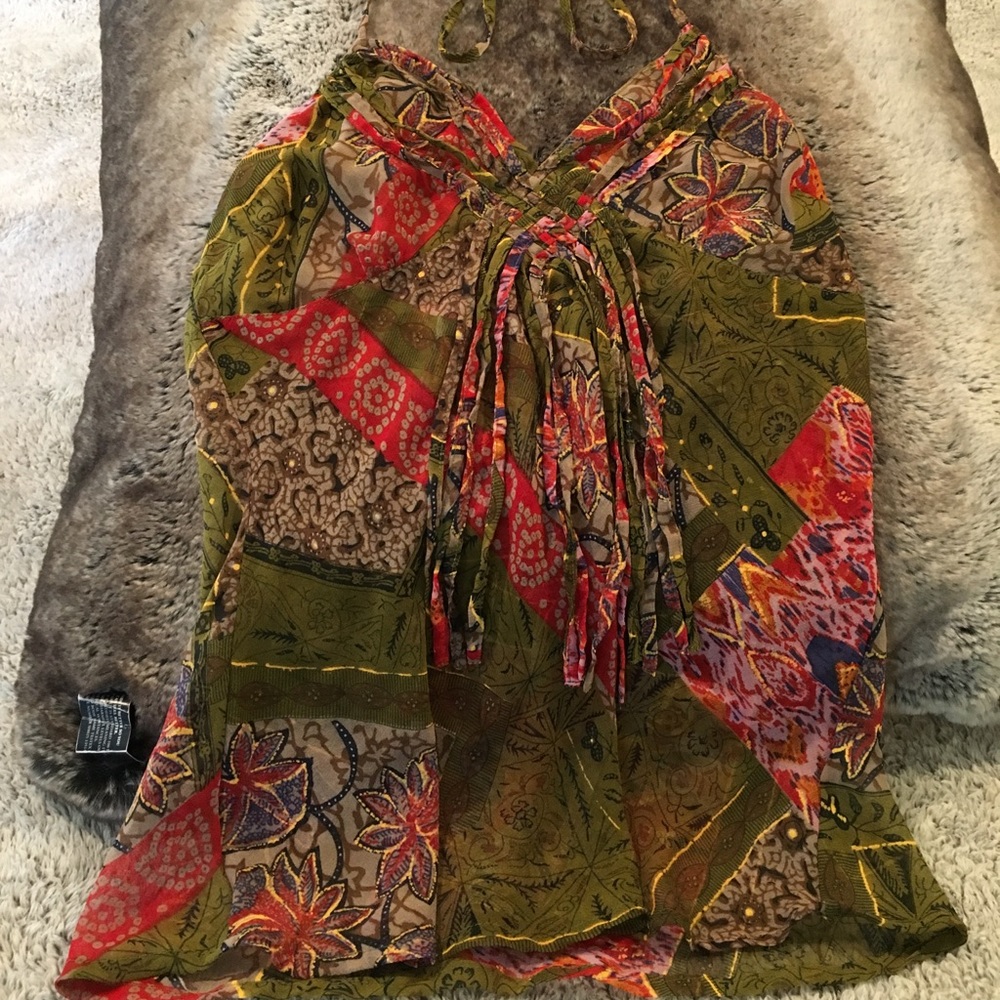 * BEAUTIFUL OLIVE & RED HALTER BLOUSE